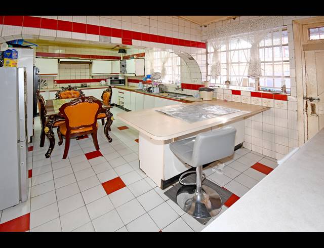 3 BEDROOM HOUSE FOR SALE IN MAYFAIR